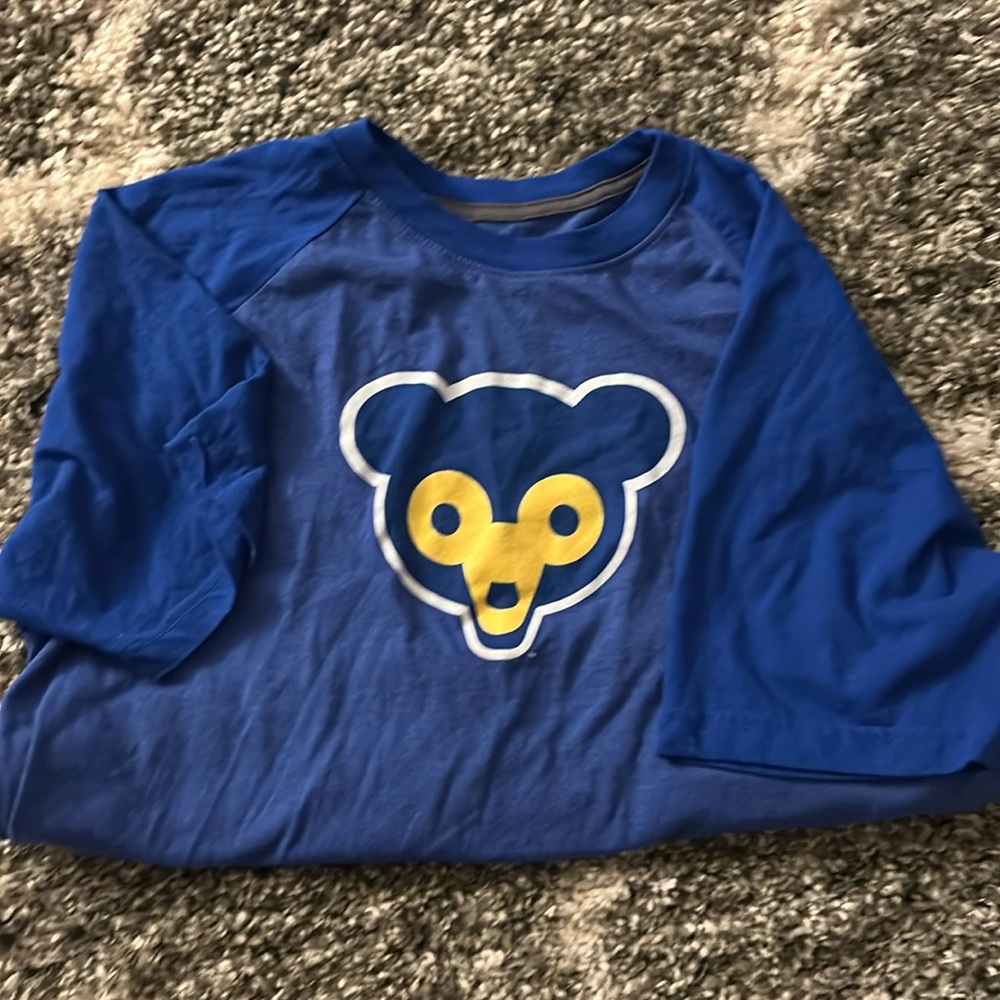 Chicago Cubs Tshirt Size XL Men’s